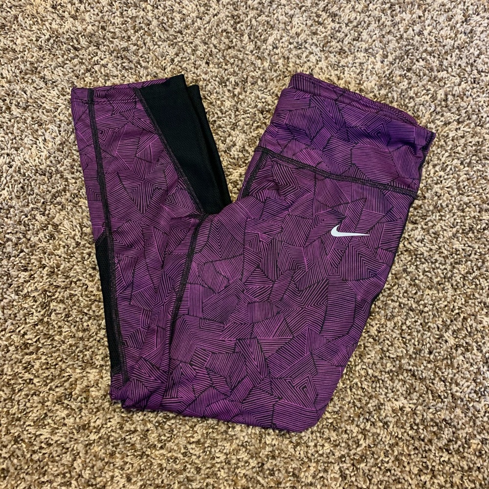 Women’s Nike Dri-Fit cropped leggings